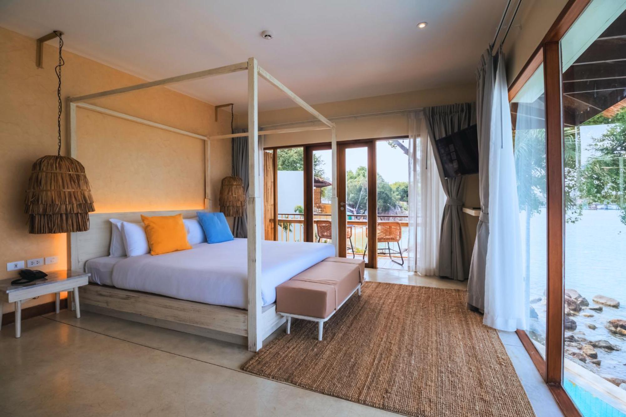 Sea Sun Bed & Beyond Hotel Pantai Bangrak Luaran gambar