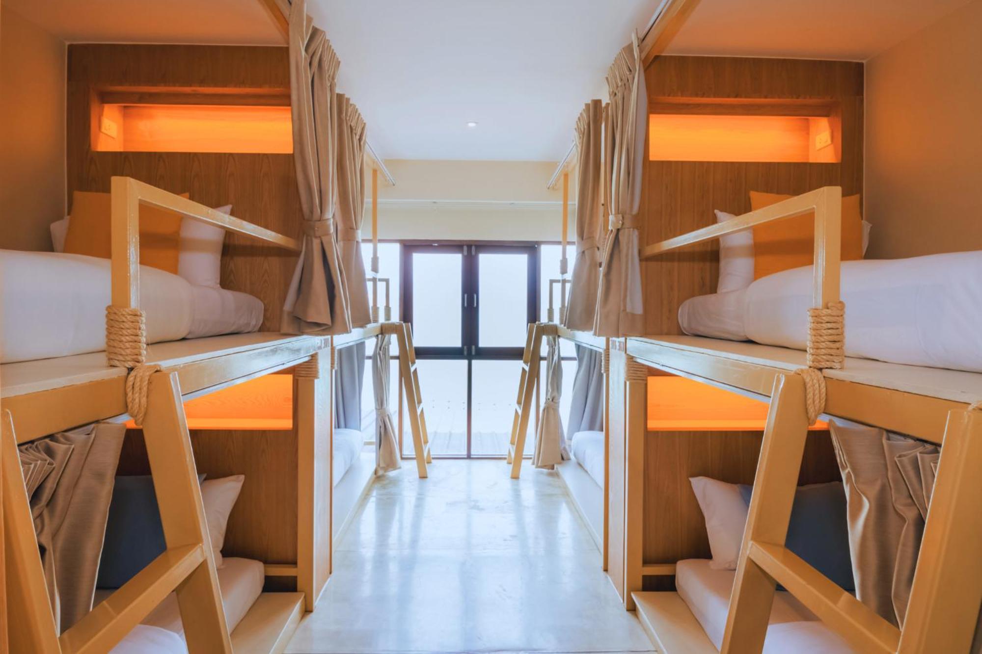 Sea Sun Bed & Beyond Hotel Pantai Bangrak Luaran gambar