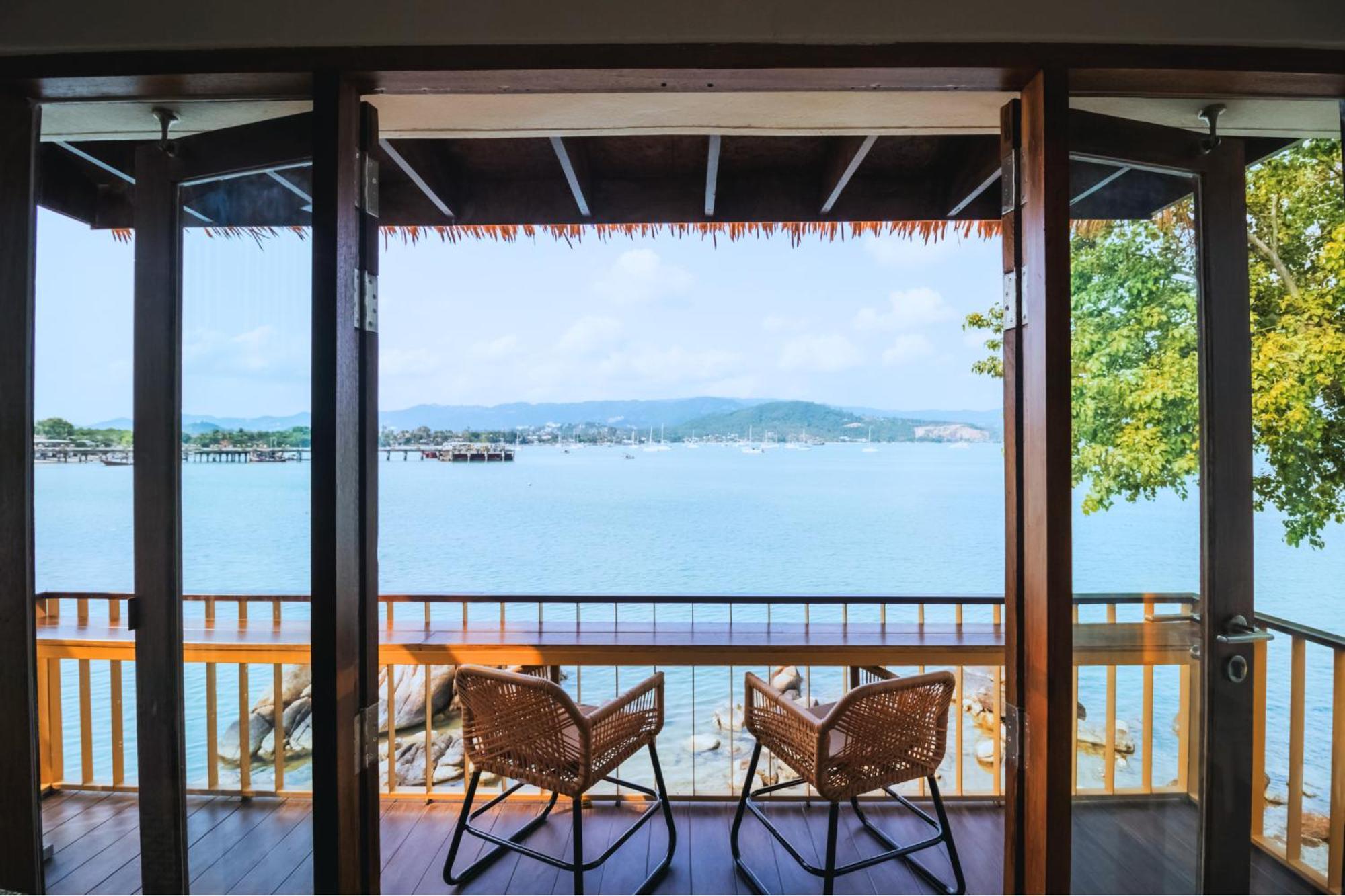 Sea Sun Bed & Beyond Hotel Pantai Bangrak Luaran gambar